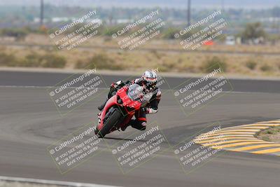 media/Sep-10-2022-SoCal Trackdays (Sat) [[a5bf35bb4a]]/Turn 11 (11am)/